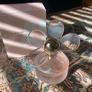 Daisy Love Marc Jacobs 3.4 oz Perfume